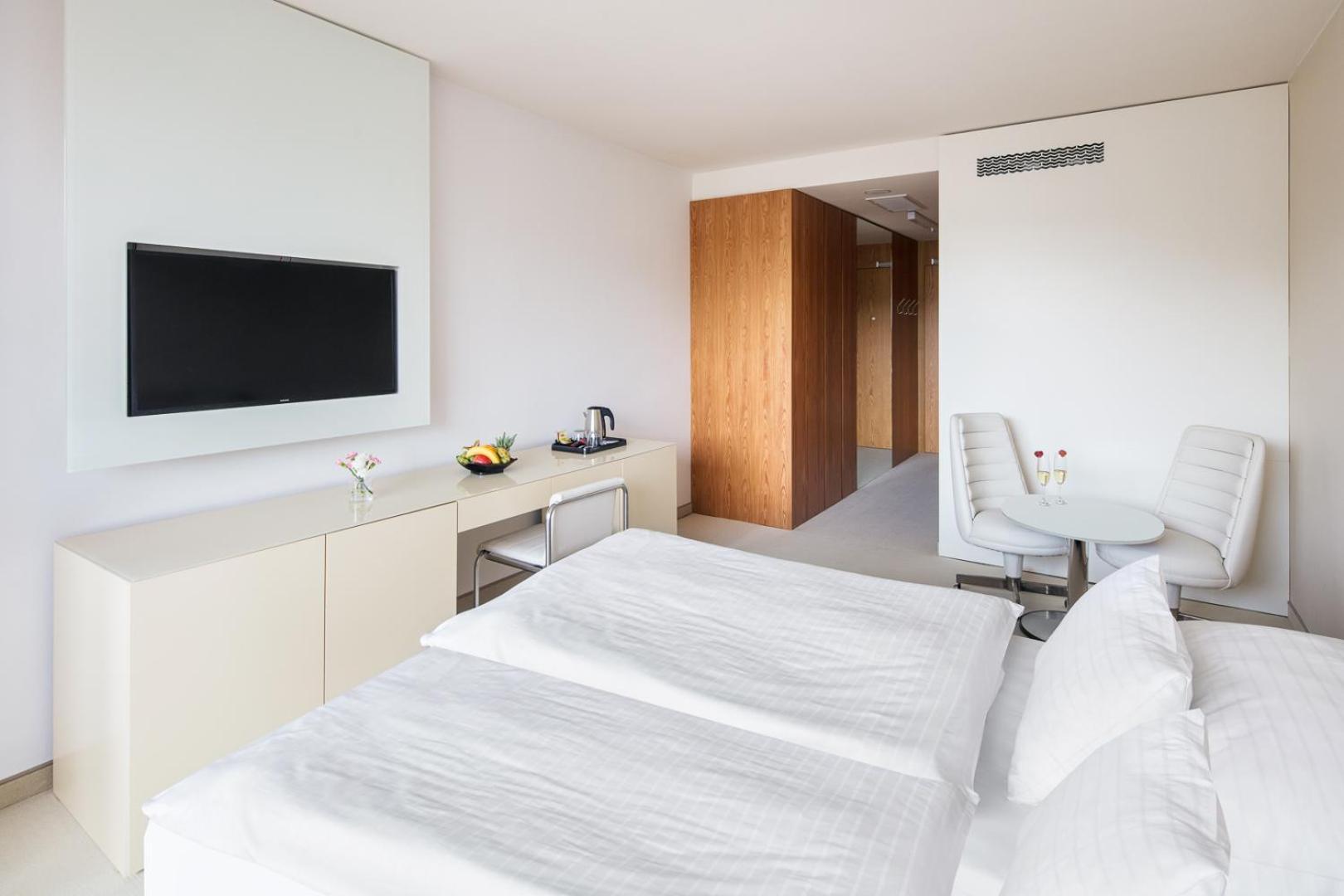 Superior Double or Twin Room,1765149388:JPEG