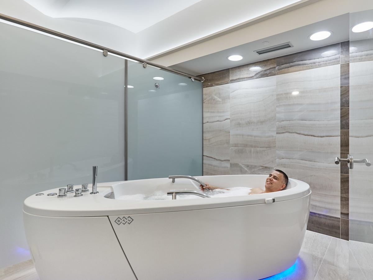 Doppel-/Zweibettzimmer mit Zugang zum Spa