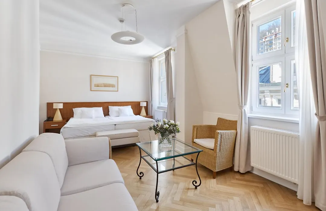 Hotel Palatin-1