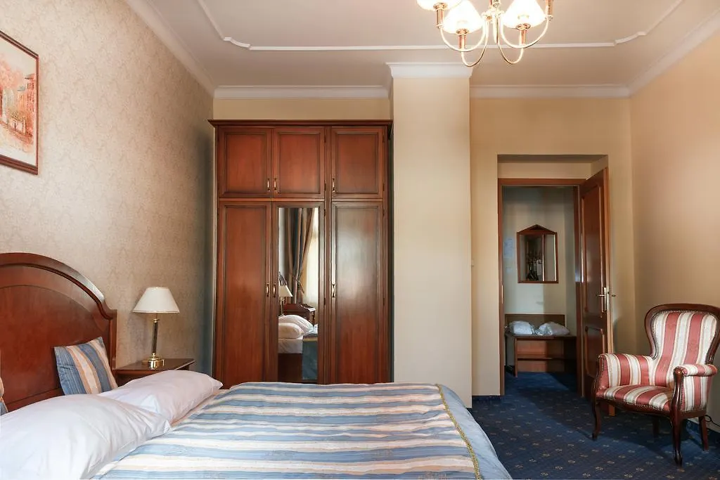 Hotel Ostende-1