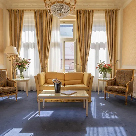 Savoy Westend Hotel-2